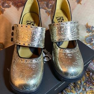 John Fluevog limited edition silver Zaza